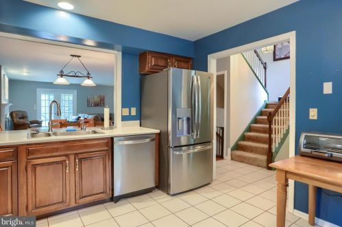 1120 Galway Ct, Hummelstown PA 17036-9164 exterior