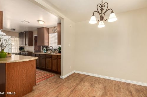 5501 39th Ave, Phoenix AZ 85029-3119 exterior