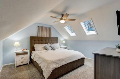 2472 73 St, Milwaukee WI 53213-1212 exterior