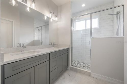 305 Hanna Ave, Tampa FL  33604-6633 exterior