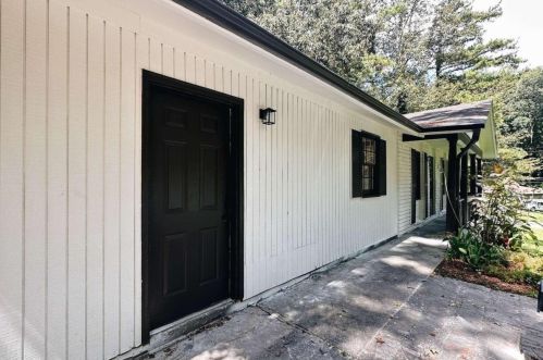 5313 Chantilly Ter, Atlanta, GA 30349-5229