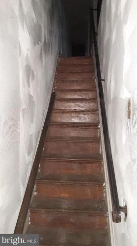 204 Spg St, Trenton NJ 08618-4611 exterior