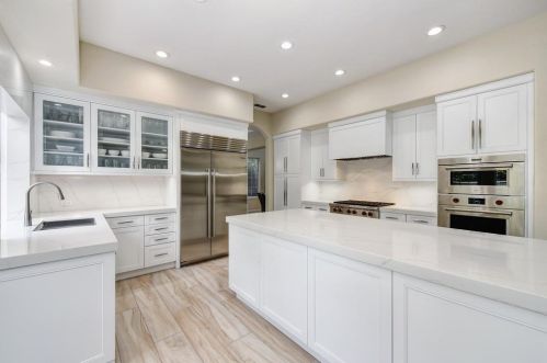 1094 Souza Dr, Folsom CA  95762-7550 exterior