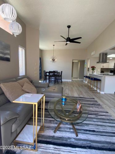 4350 Red Owl Ln, Tucson AZ  85712-5464 exterior