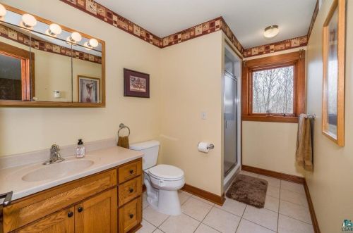 4808 Oak Rdg Dr, Duluth MN 55811-1729 exterior