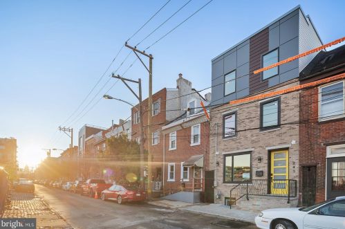 241 Allen St, Philadelphia PA  19125-4103 exterior