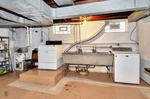 9341 Hoyne Ave, Chicago IL 60643-2028 exterior