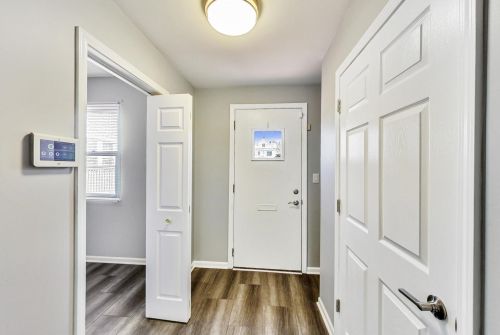 2623 Monticello Ave, Chicago IL 60618-5321 exterior