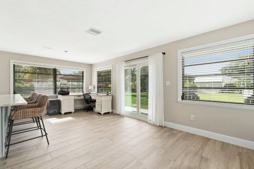 5417 Palmetto Dr, Fort Pierce FL  34982-7481 exterior