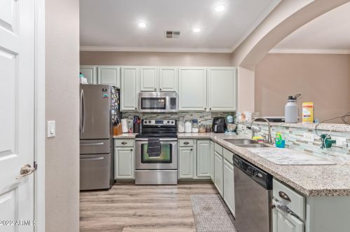 5641 10 Dr, Phoenix AZ 85041-8354 exterior