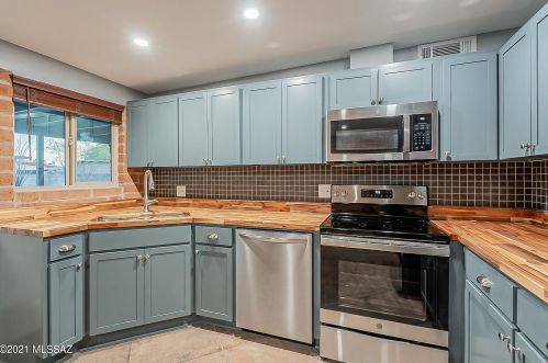 5616 Lee St, Tucson AZ  85712-4208 exterior