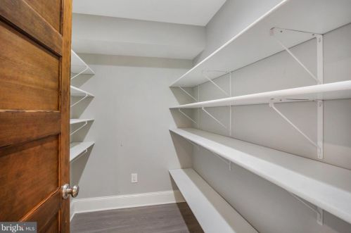 618 3 St, Washington DC 20002-4942 exterior