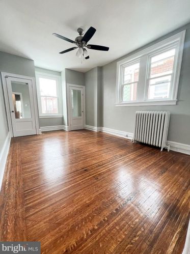 4924 9th St, Philadelphia PA  19141-3926 exterior