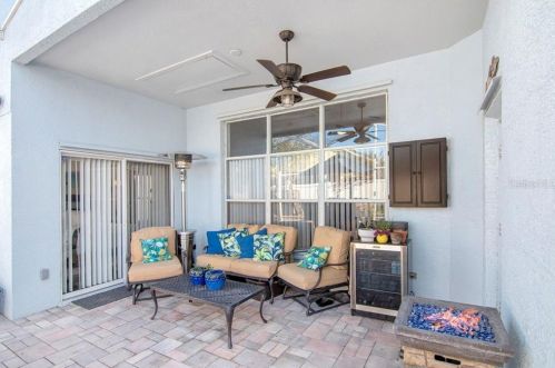 12219 Bishopsford Dr, Tampa FL 33626-1317 exterior