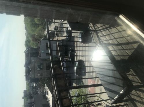 1885 Winnebago Ave, Chicago IL 60647-4499 exterior