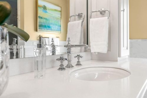 1647 Riverside Dr, Gainesville GA 30501-1837 exterior