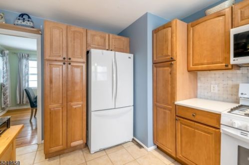 32 Conklin Ave, Morristown NJ 07960-3704 exterior