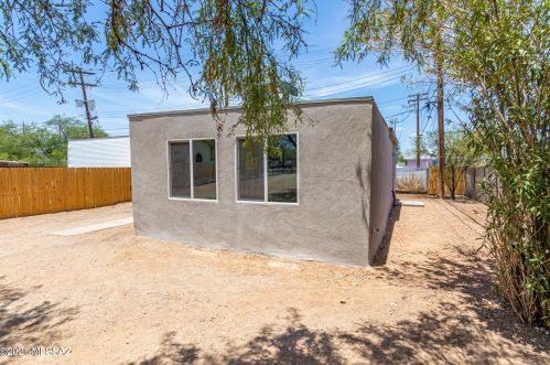 18 President St, Tucson AZ  85714-1311 exterior