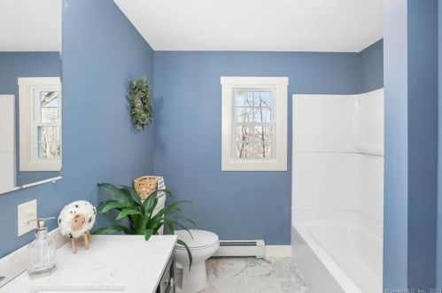 263 Mccall Rd, Exeter CT  06249-2427 exterior