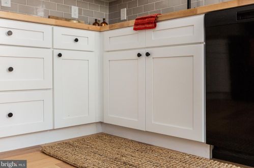 214 James St, Lancaster PA 17603-2839 exterior