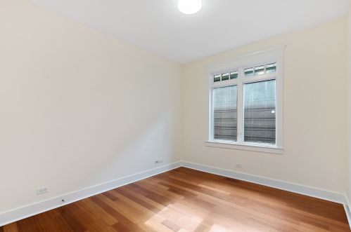 4142 Rockwell St, Chicago IL 60647-5218 exterior