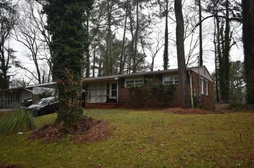 2581 Dale Creek Dr, Atlanta, GA 30318-7316