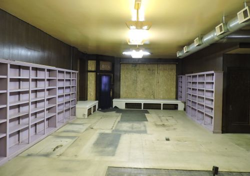 3200 Racine Ave, Chicago IL 60827-6402 exterior