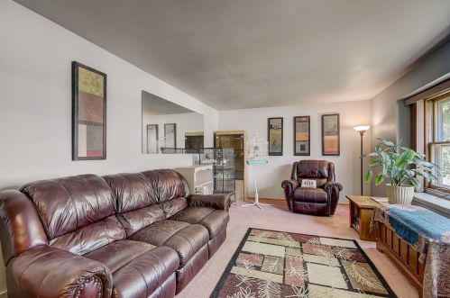 4076 83, Milwaukee WI 53222-1804 exterior