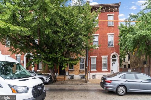 997 6th St, Philadelphia PA  19123-1405 exterior