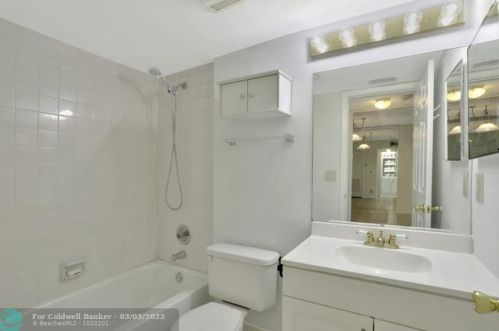 3939 5th Ave, Boca Raton FL  33431-4546 exterior