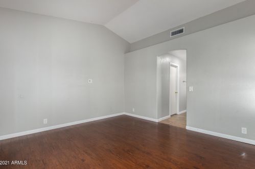 18611 43rd St, Phoenix AZ 85050-8805 exterior