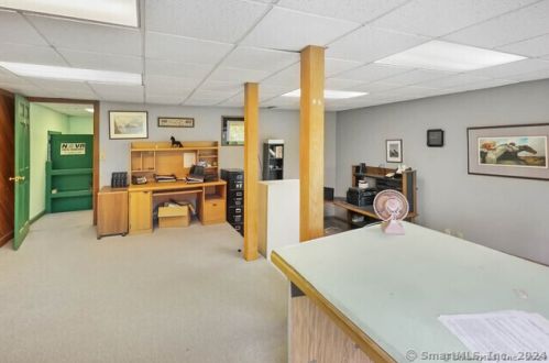 79 Commerce Ave, Killingly CT 06239-2804 exterior