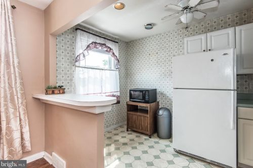 2264 Friendship St, Philadelphia PA 19149-1520 exterior