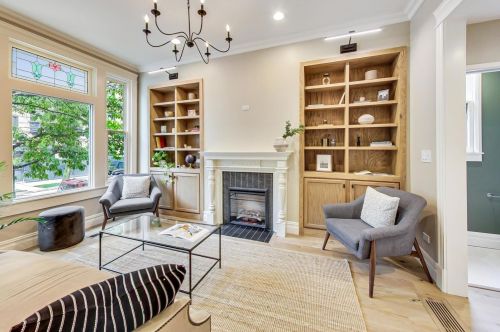 2779 Kenmore Ave, Chicago IL  60614-1305 exterior