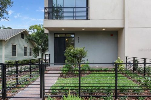 617 Pine St, Orlando FL  32801-2852 exterior