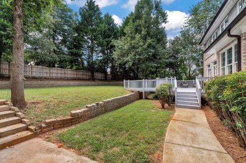 2132 Innsfail Dr, Lithonia GA  30078-2059 exterior