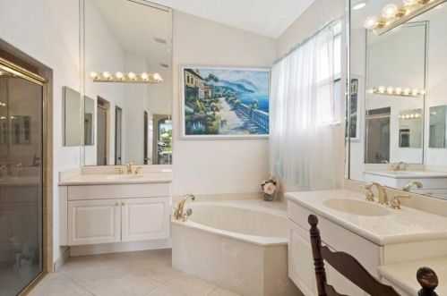 347 Sunview Way, Fort Pierce FL  34986-3599 exterior