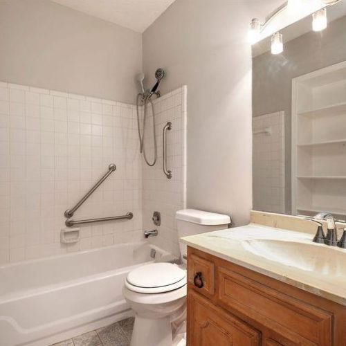 2119 Harbour Oaks Dr, Lithonia GA  30078-2335 exterior