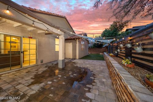 2622 Camino De La Caterva, Tucson AZ  85742-9262 exterior