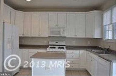 8535 2nd Ave, Silver Spring MD  20910-3378 exterior