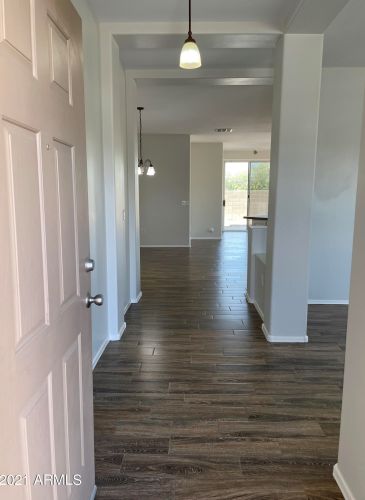 7226 42nd Ln, Phoenix, AZ 85041-3518