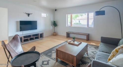 2805 13th Ave, Phoenix AZ 85007-4138 exterior