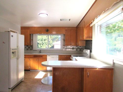 308 Stewart Ave, Waukegan IL 60085-2061 exterior