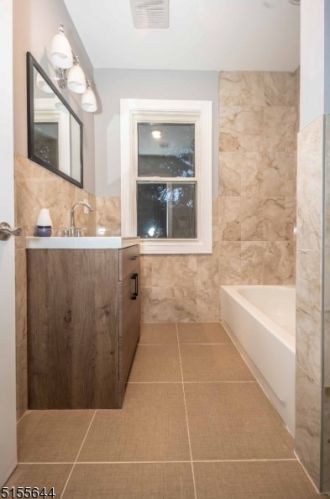 363 Columbia Ave, Industrial Hillside NJ  07205-2020 exterior