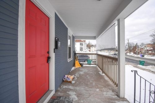 144 Parker St, Springfield MA 01129-1034 exterior