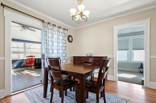 2 Wood Ave, Worcester MA 01606-2545 exterior