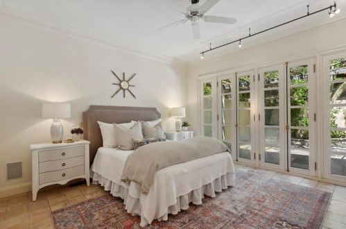 82 Inman Cir, Atlanta GA 30309-3384 exterior