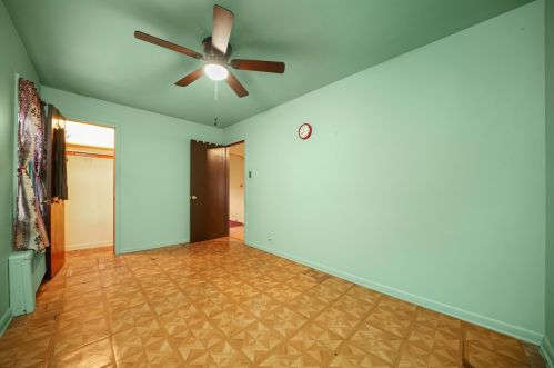 2337 Keating Ave, Chicago IL 60629-5513 exterior