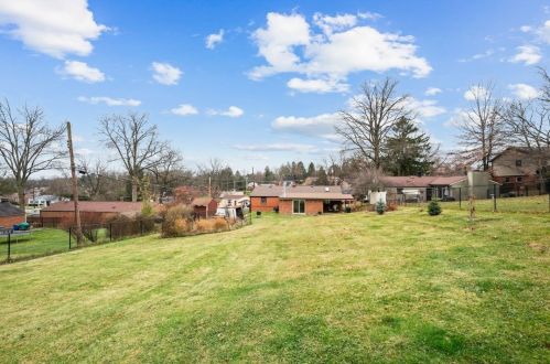 4643 Mckee Dr, Pittsburgh PA  15236-2445 exterior