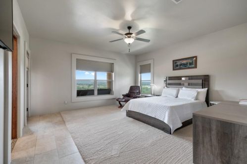 334 Arthur Ct, Spring Branch TX 78070-5448 exterior